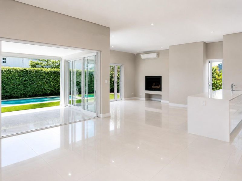 Modern Three-Bedroom Family Home in a Serene Setting Available for Rent in Val de Vie Estate - Photo 3