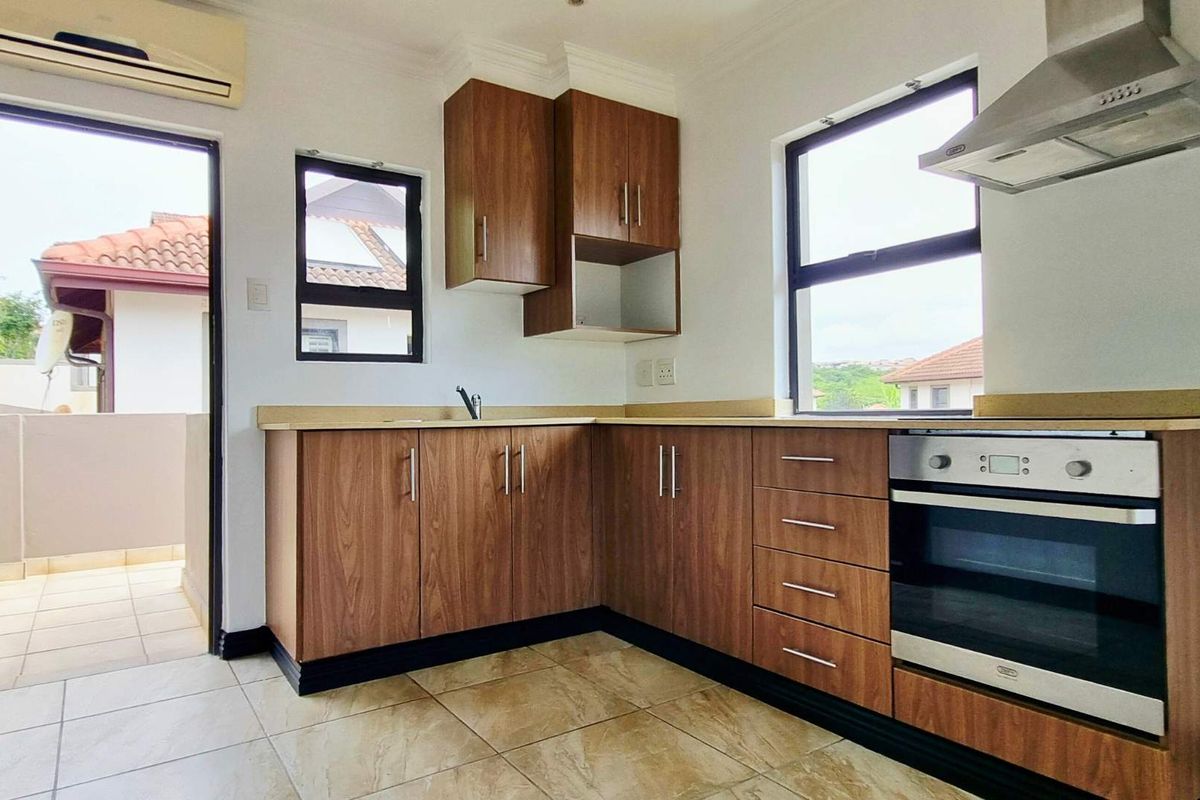 Kahala Valley, Izinga Ridge | 2 Bedroom Townhouse for Sale | Garage + Bay - Photo 5