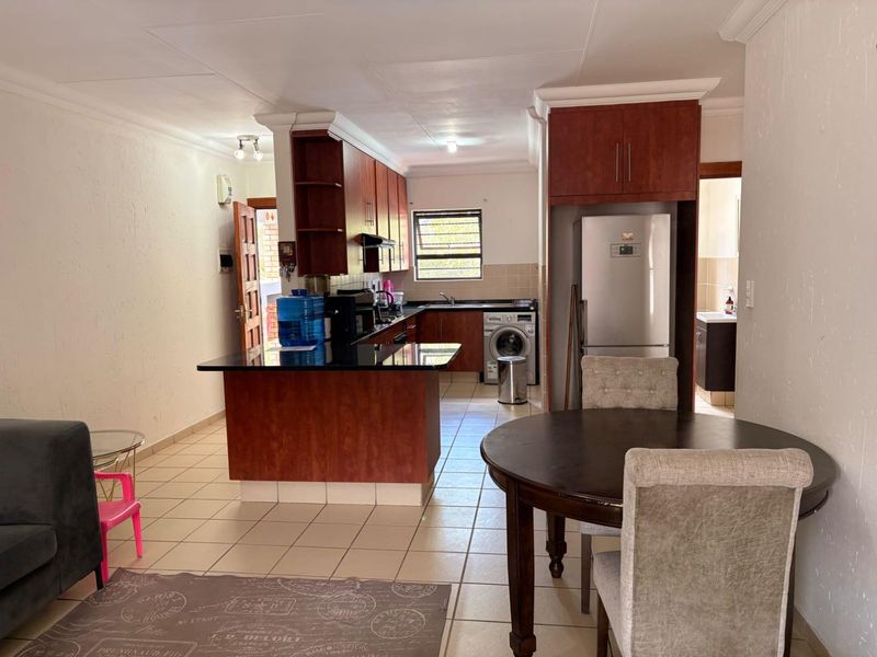 2 Bedroom Family Apartment - Photo 4