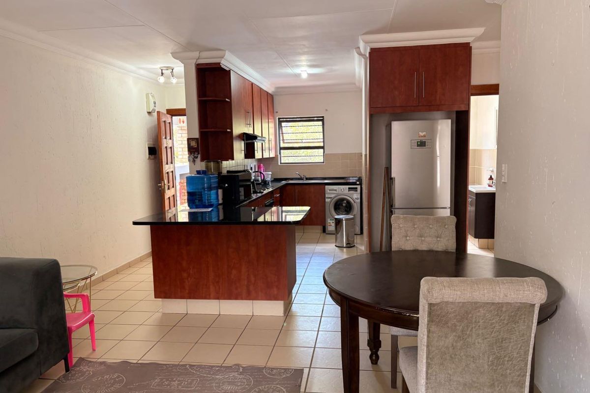 2 Bedroom Family Apartment - Photo 4