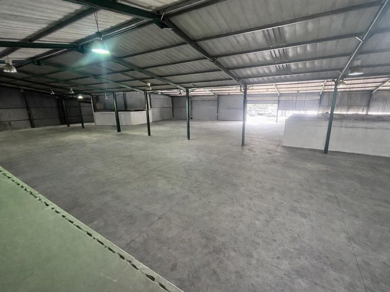 Hendra - Stand-Alone 2600 sqm Warehouse with 1400 sqm Yard – To Let | Briardene - Photo 3