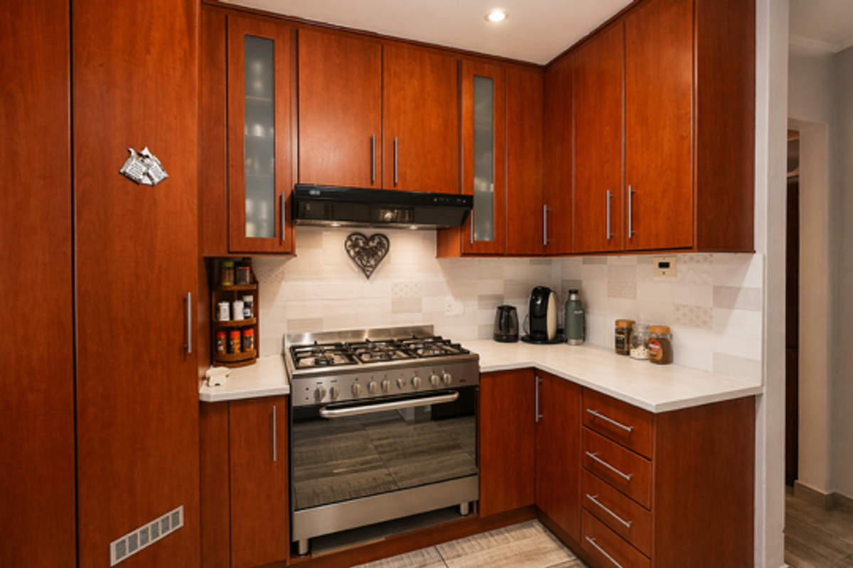 A Hidden Gem of Space, Style & Serenity - Photo 2