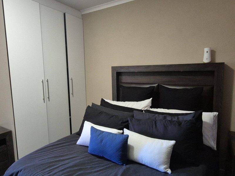FOR SALE - YOUR NEW HOME AWAITS IN KHOMASDAL! - Photo 9