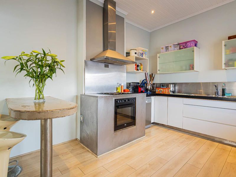 Rare Family Home – Priced to Sell - Photo 8