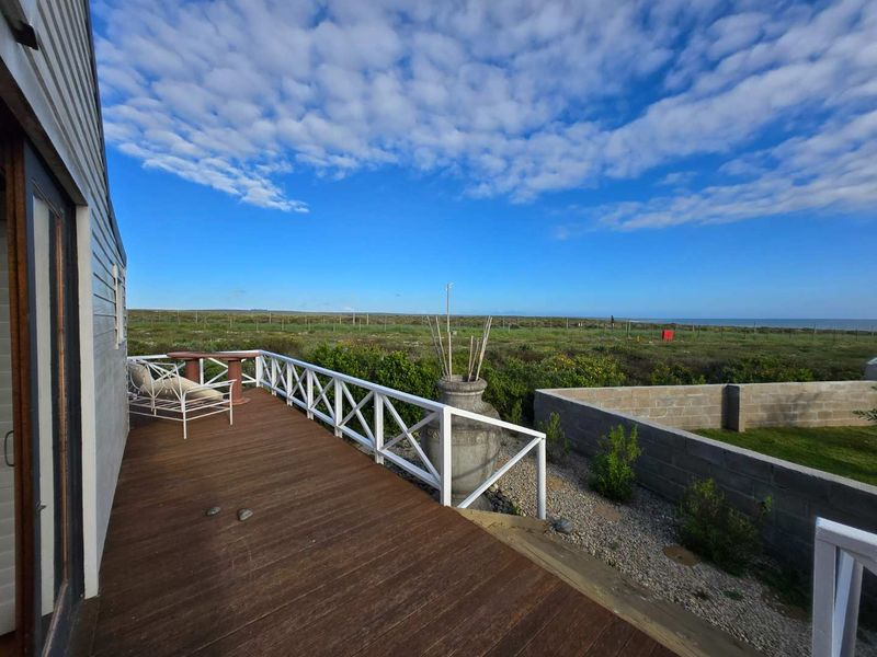 **Charming Home in a Private Nature Reserve with Stunning Views** - Photo 3