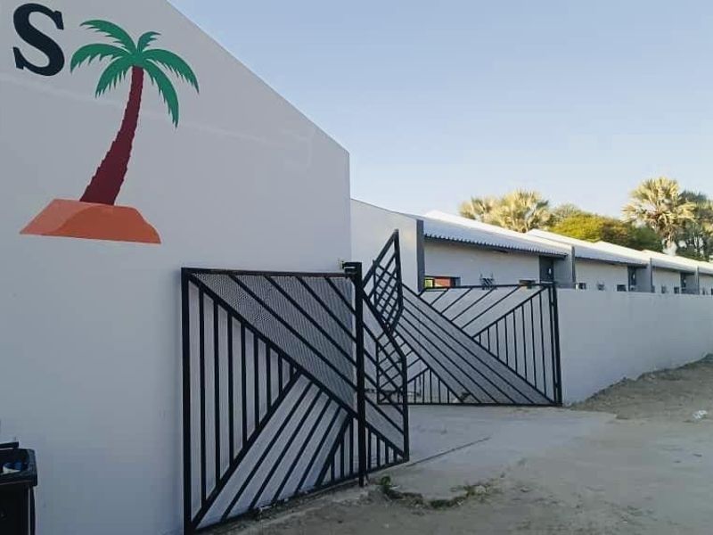 BLOCK OF 16 FLATS FOR SALE in NKURENKURU, Ext.1, Kavango West Region. - Photo 3