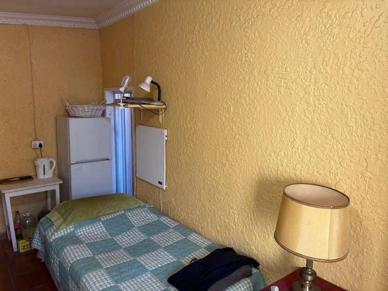 Guest house delight - income generator - Photo 5