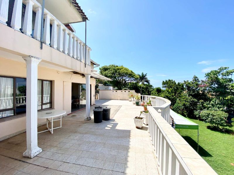 Spacious Family Home in Umhlanga (Shared Property- Furnsihed) - Photo 2