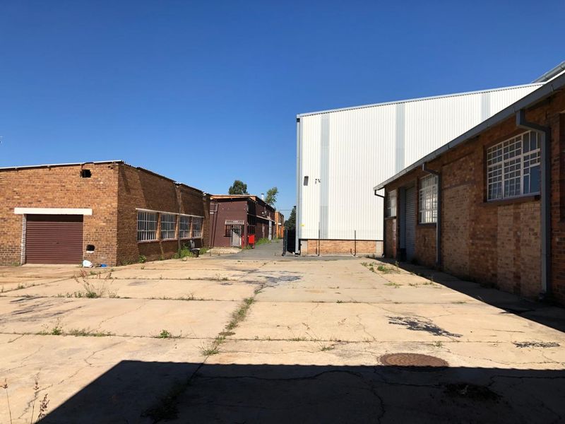 Prime Automotive Business Opportunity at 94 Ron Road, New Era, Springs - Photo 2