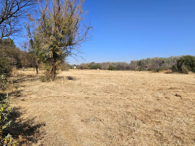 1.3ha Vacant Land With River Frontage and Borehole - Photo 7