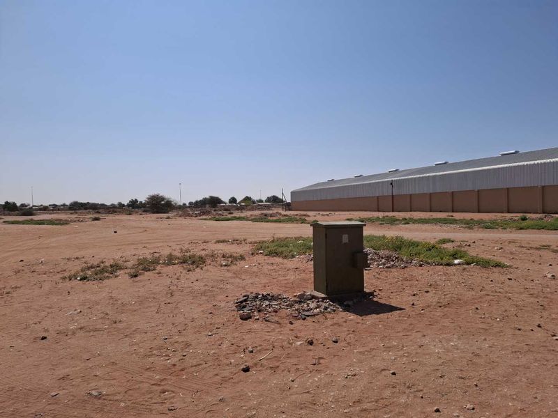 Large Industrial erf in Laboria - Photo 3