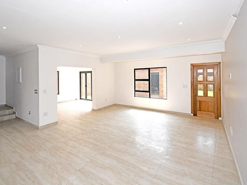 3 bedrooms Cluster in RAVENSWOOD - Photo 3