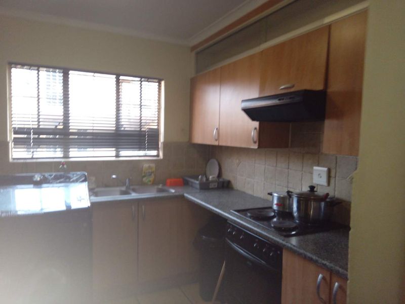 Apartment for Sale in Castleview Germiston - Photo 2