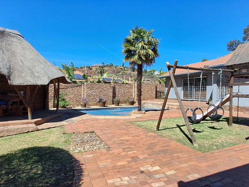 Best Area.....All you need ! - Photo 7