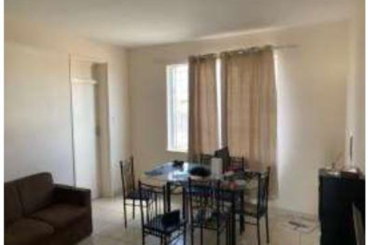 FLAT FOR SALE - PIONIERS PARK - Photo 2