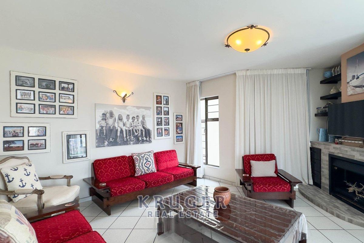 TOWNHOUSE FOR SALE | SWAKOPMUND – TOWN CENTRE - Photo 4