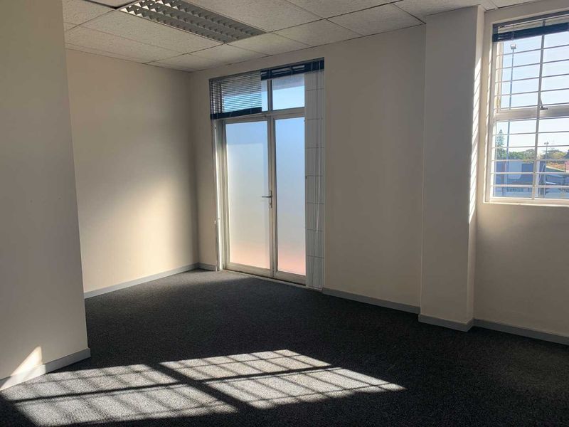 Modern Office Sanctuary on Koeberg Road - Photo 4