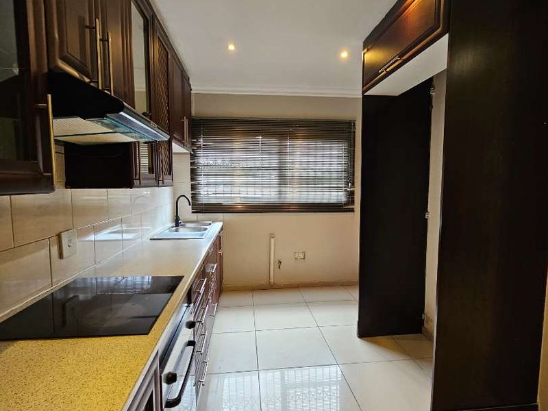 3 bedroom house in the heart of clarina - Photo 3