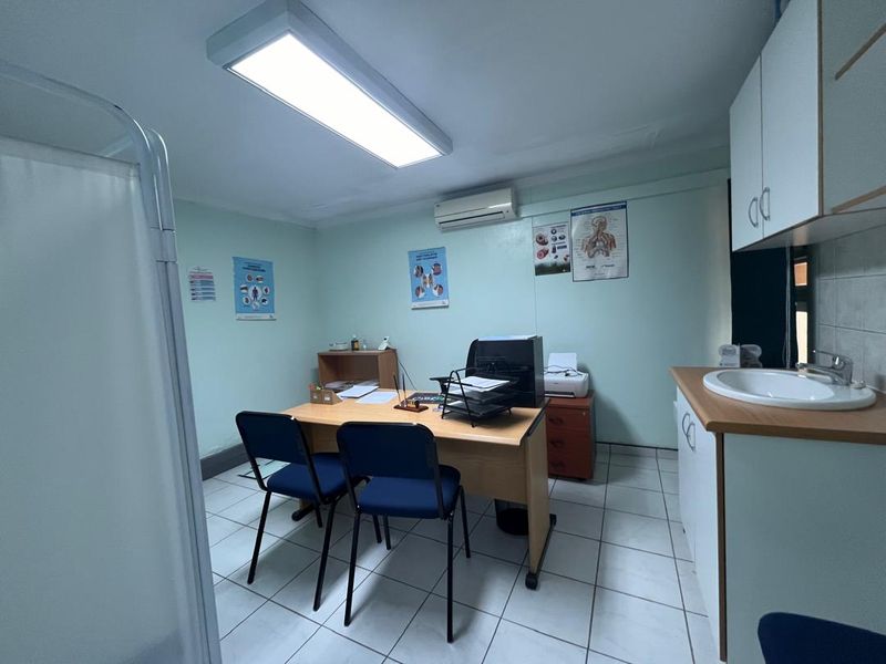 Medical Centre For Sale - Photo 3