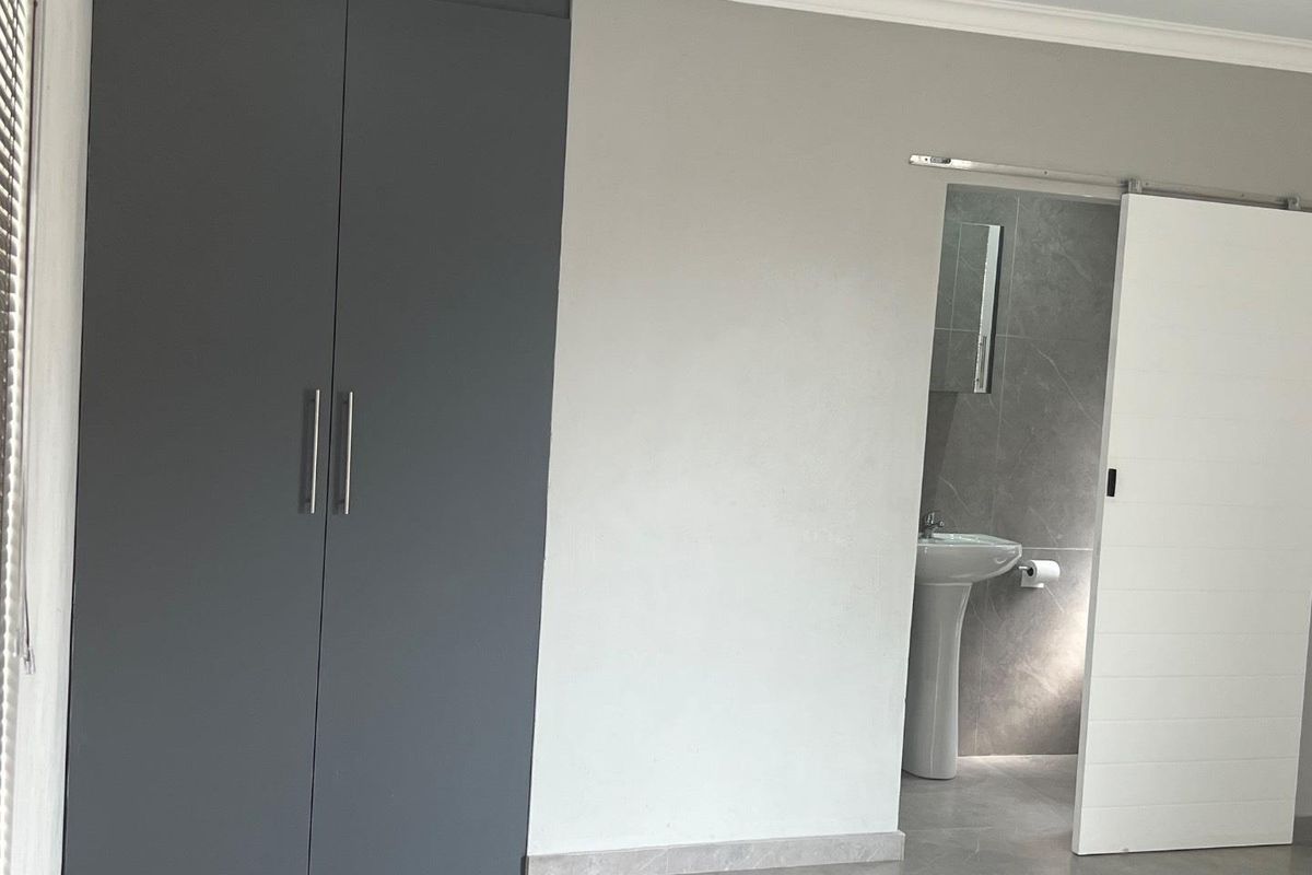 Luxury Apartments for rent. - Photo 2