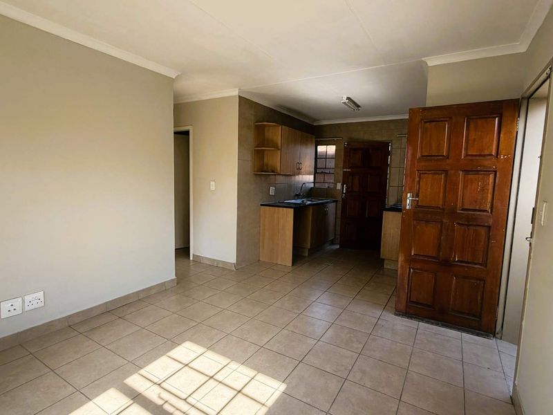 Start Smart in This Beautiful 3 Bed, 2 Bath Home - Photo 6