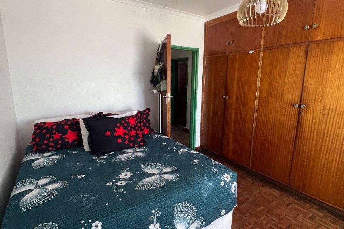 2 Bedroom Flat For Sale In Maitland - Photo 3