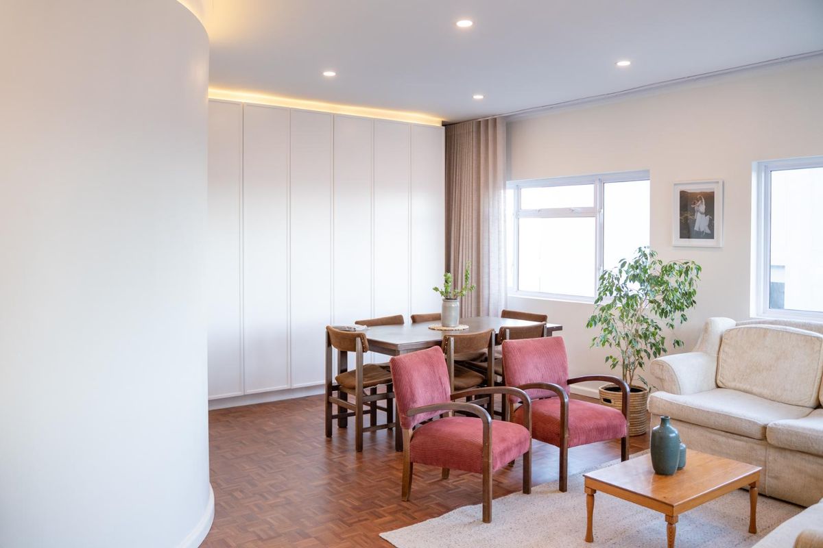 Furnished elevated living, where mountain serenity meets sea views. - Photo 3