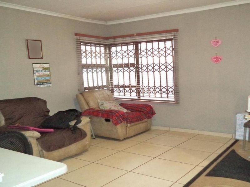 3 Bedroom House for sale in Alveda - Photo 4