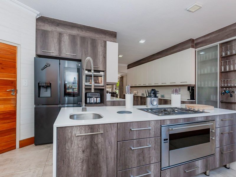 5 Bedroom House for Sale in Meyersdal - Photo 8