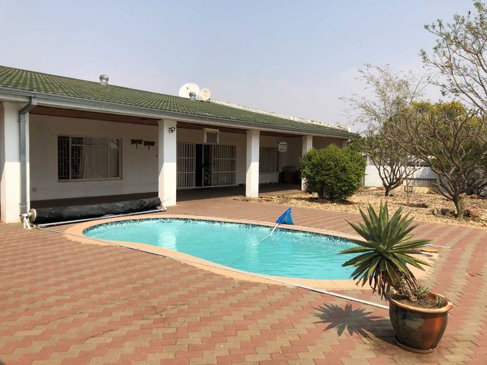 Property #2417409, House Sold in Eros Park