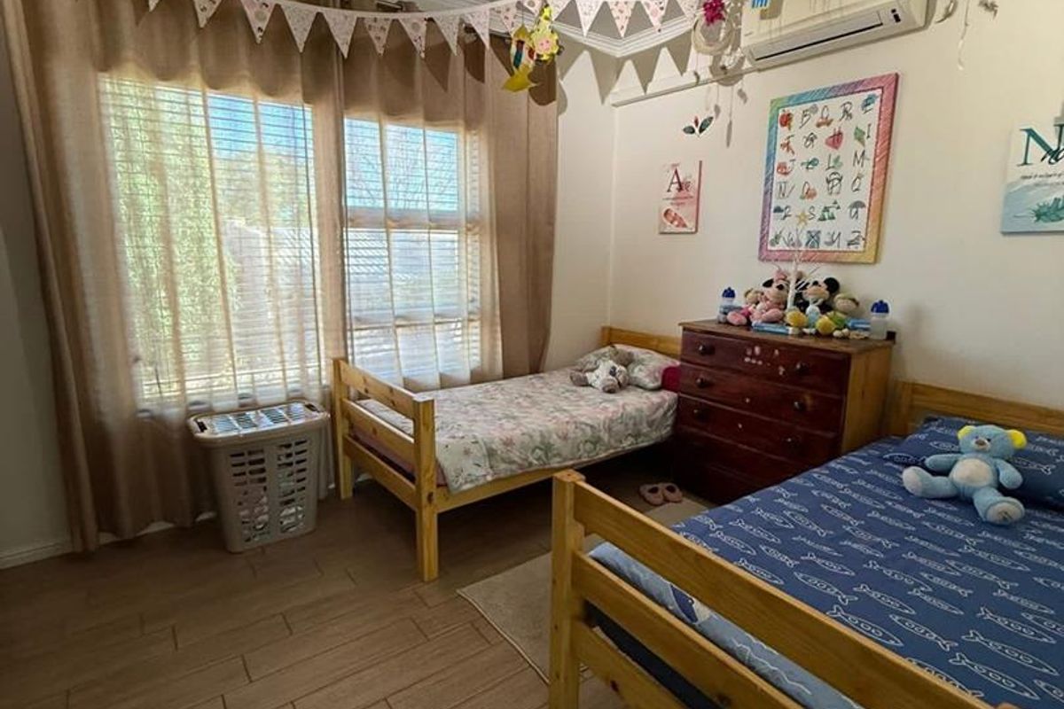 Hochland Park- For Sale- N$3 250 000 - Photo 3