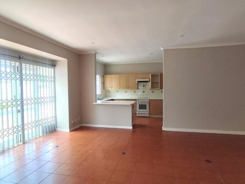 2 bed cottage style home in Wynberg - Photo 5