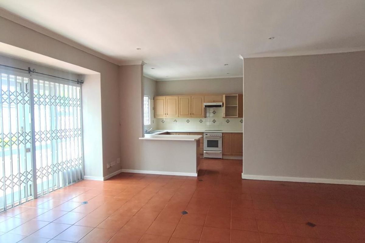 2 bed cottage style home in Wynberg - Photo 5