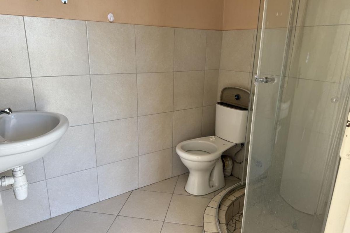 Double-Storey Townhouse [Mervin Court] Okahandja For Sale! - Photo 5
