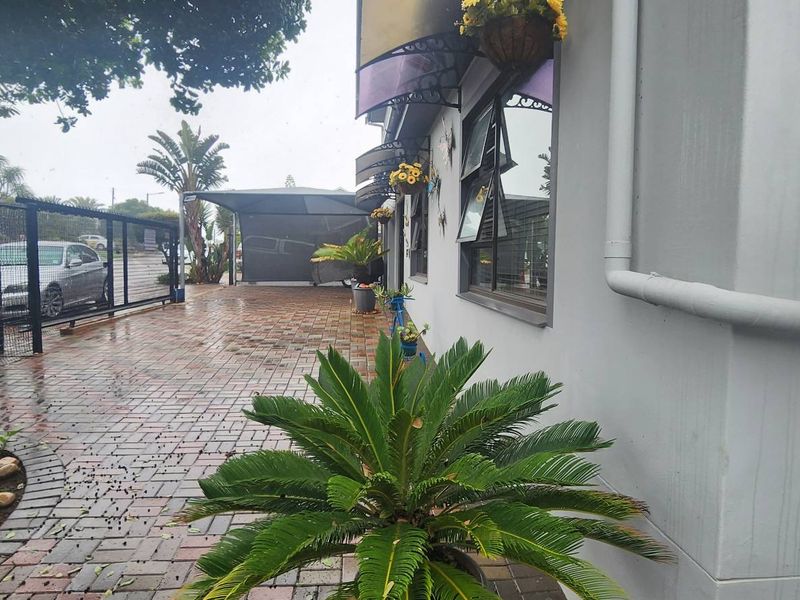 MASTERPIECE FOR STYLISH COMFORTABLE LIVING AND ENTERTAINING - Photo 5