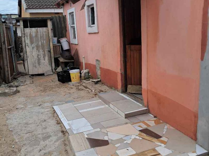 Charming 2-Bedroom House in Site C - Priced at R290,000 - Photo 6