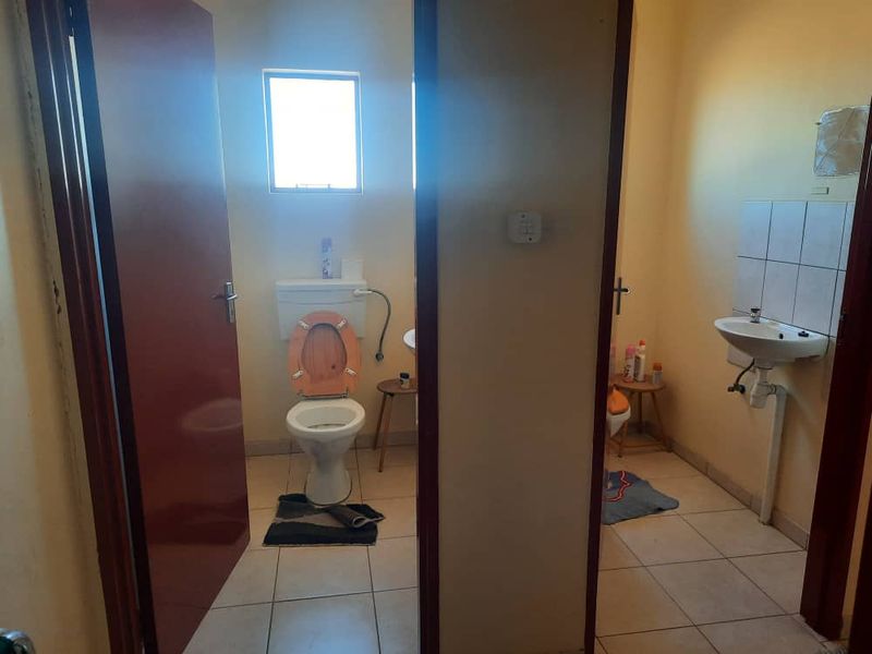 "Rare 7,750 Hectare Farm for Sale in Namibia!" - Photo 6