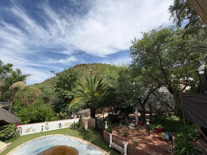 Large Plot - House - Plus Flat - Space - Garden & Pool - Photo 6