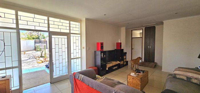 Property #2331092, House Sold in Suiderhof