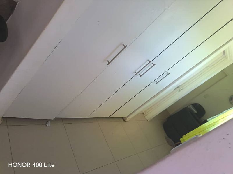 Charming Two-Bedroom House for Sale in Smarties, Okahandja - Photo 3