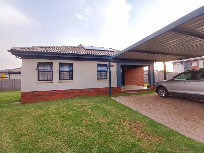 Three bedrooms house for sale in Lotus Gardens Capital View Estate - Photo 2