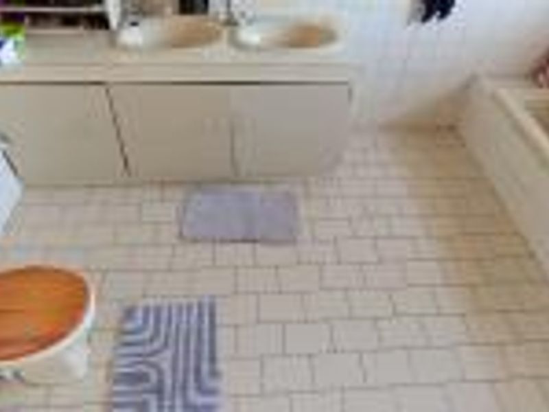 Spacious 3 bedroom Family Home with Braai room - Photo 7