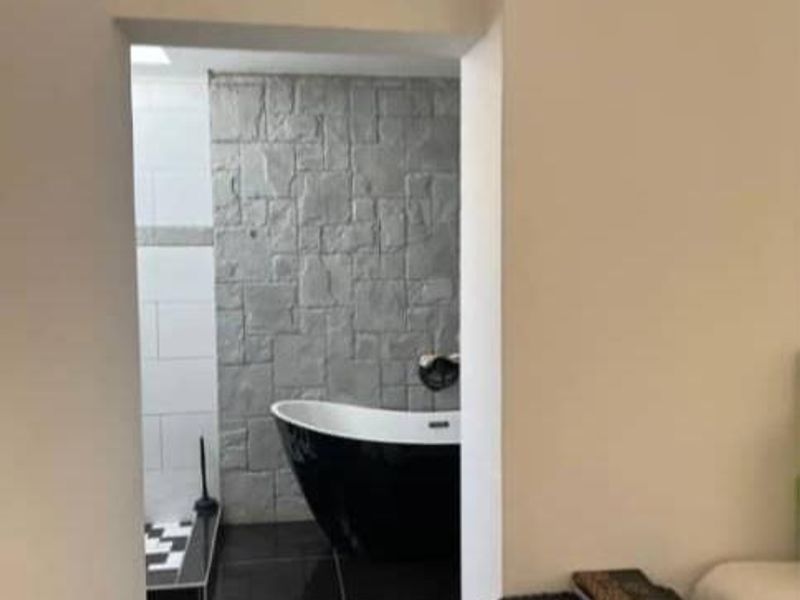 Property for Sale - Photo 3