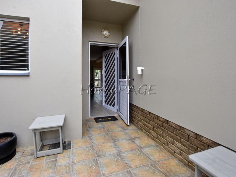 Vogelstrand, Swakopmund:  3 Bedr Unit in PEBBLE BEACH is for Sale - Photo 5