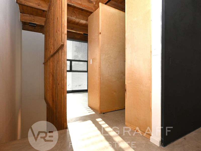 2-Bedroom Unit for Rent - 1 June 2026 - Photo 8