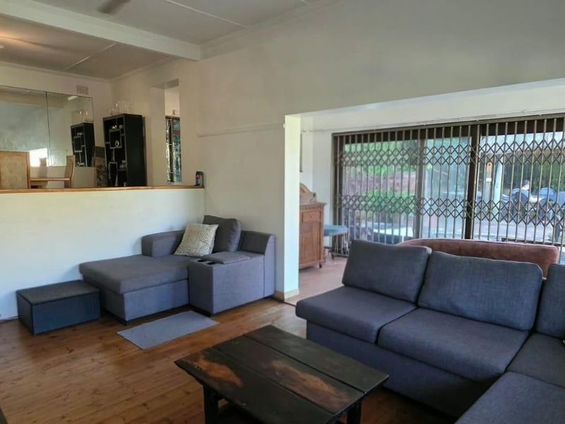 Millionaire's Mile Opportunity - Prime Position Under R2 Million! - Photo 4