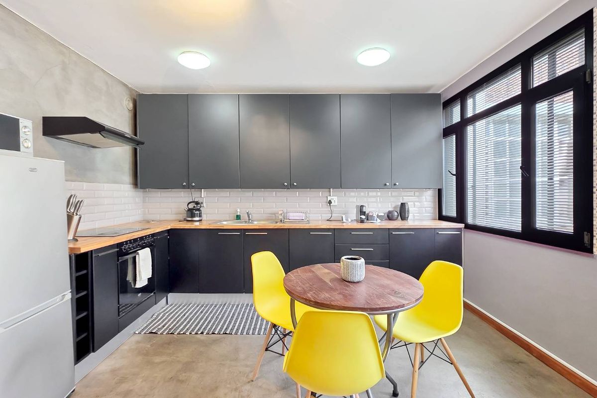 City Bowl Living Meets Boutique Hotel Comfort - Photo 3