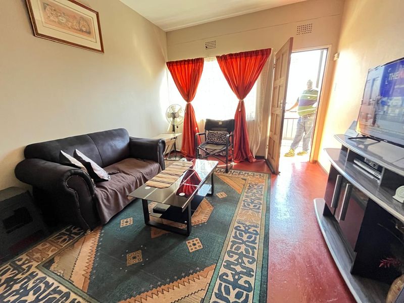 CALLING INVESTORS!! - Photo 4