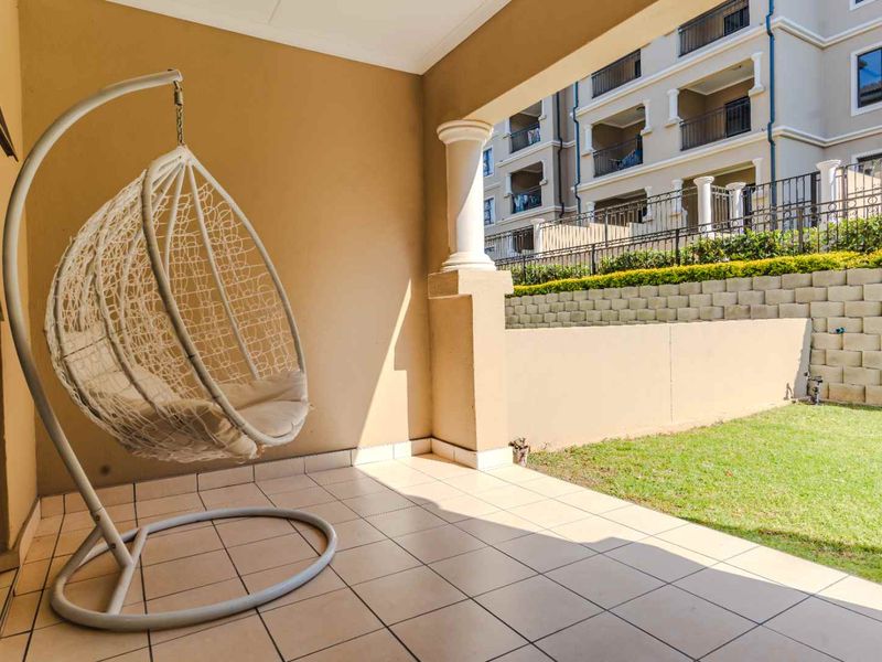 Modern 2Bedroom, 2Bathroom, Ground Floor Apartment, Private Garden - Photo 7