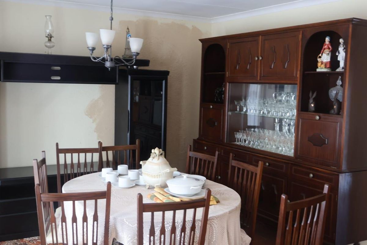 Secure Living, Effortless Convenience - Photo 5